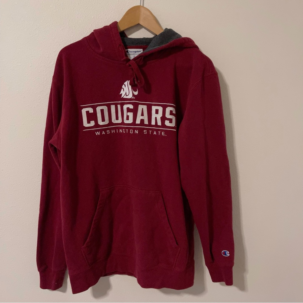 Washington State University Champion Red Hoodie White Embroidered Patch-M